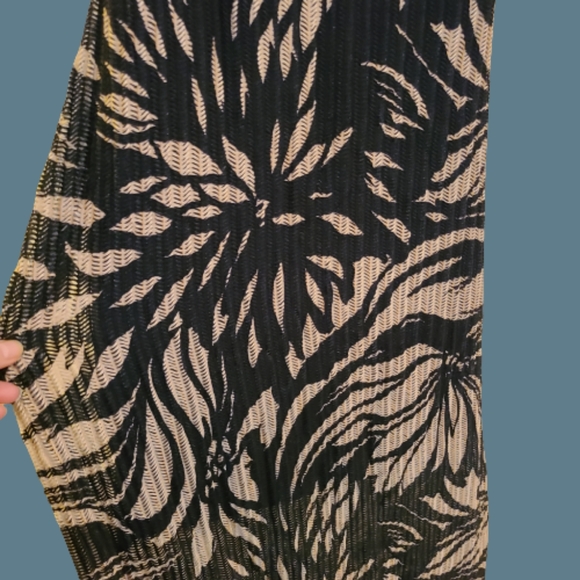 NWOT Connected Apparel Maxi Dress - Picture 3 of 6